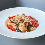 Salată caldă cu pui