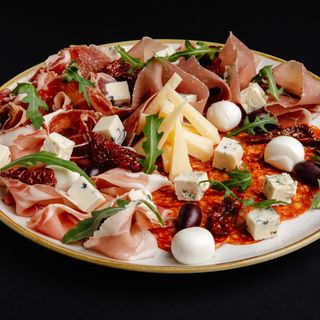 Палато Антипасти/ Platou Antipasti pentru două persoane