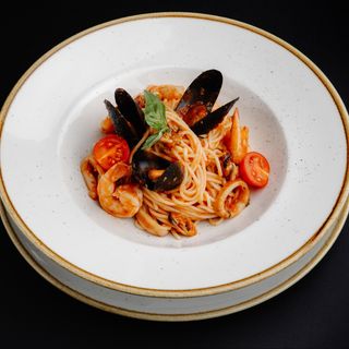 Спагетти с морепродуктами/ Spaghete cu fructe de mare