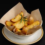 Запеченный картофель с розмарином/ Cartofi la cuptor cu rozmarin