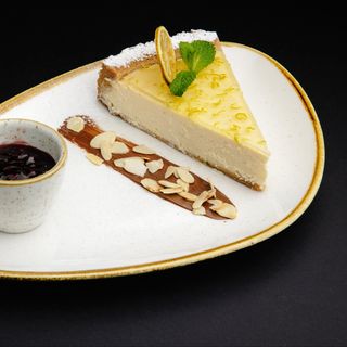 Чизкейк с лаймом/ Cheesecake cu lime