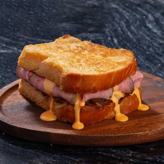 ROASTBEEF SANDWICH