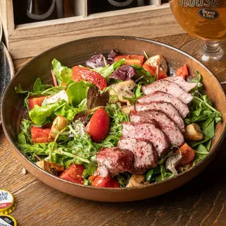 Salată cu carne de vită