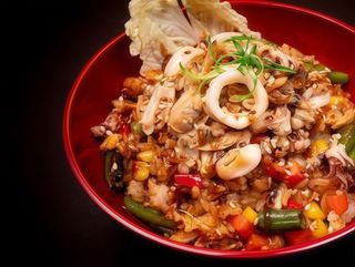 Orez Tuahan cu fructe de mare