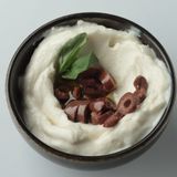 Pasta de ricotta cu măsline verzi