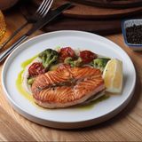 Somon cu piure de conopida