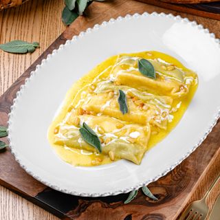 Ravioli cu spanac și ricotta