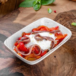 Hamsii cu ardei și stracciatella