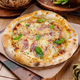 Pizza Carbonara