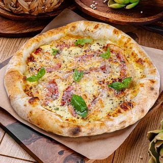 Pizza Carbonara