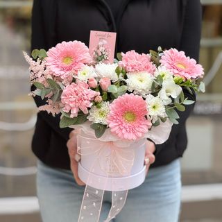 Цветочная композиция в коробке - "Роксана"