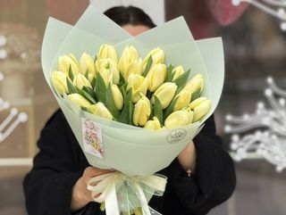 Букет из лимонных тюльпанов - "Sole Mio"