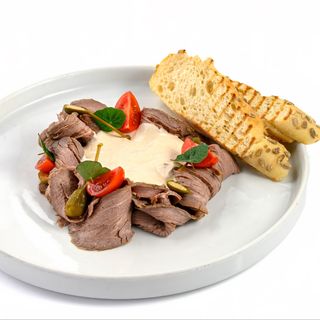 Vitello tonnato
