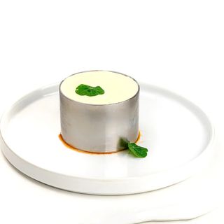 Lasagna cu carne de vită și sos bechamel