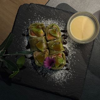 Sweet Garden Roll