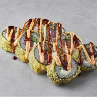 Tempura Salmon Roll