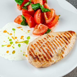 Steak de pui cu legume