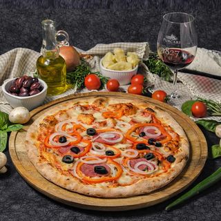 Пицца Кон Тутто/Pizza Con Tutto