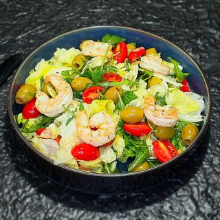 Salata cu crevete si olive 