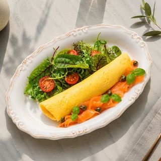 Omletă franceză cu somon slab sărat