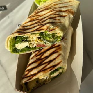 Wrapp cu carne de Gaina  250 gr