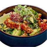 Salată cu anghilă și quinoa (240 g)