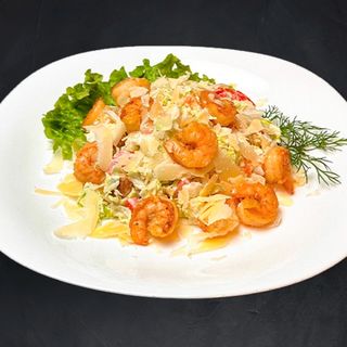 Salată Caesar cu creveti