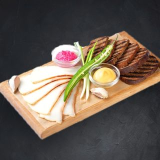 Gustare cu slănină