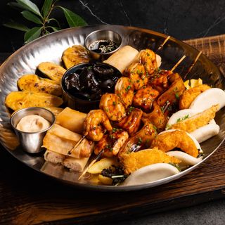 Set de aperitive asiatice