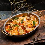 Rigatoni arrabbiata cu fructe de mare