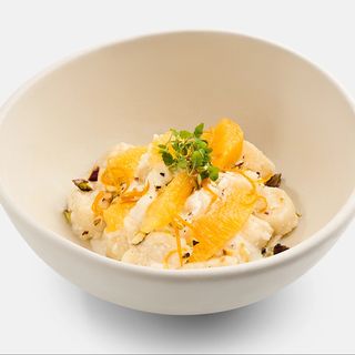 Colțunași leneși cu stracciatella și portocale