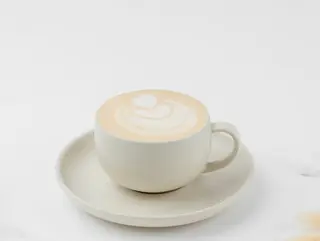Flat White cu lapte de ovăz