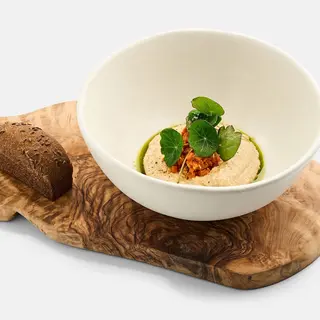 Hummus din semințe de floarea-soarelui și ulei de dovleac