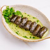 Dolma cu umplutură de carne de oaie și de vită