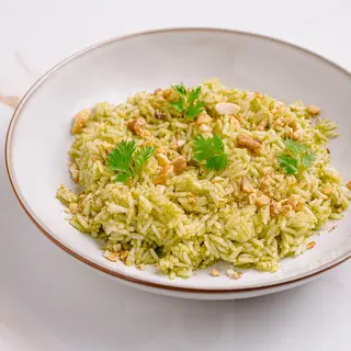 Orez cu pesto din coriandru