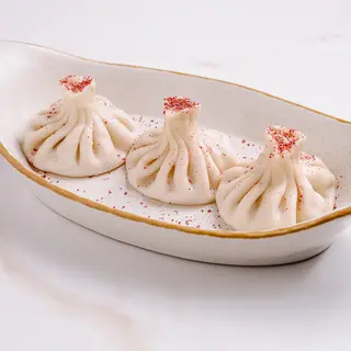 Khinkali cu pui curry și ceapă (1 buc)