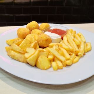 Cartofi în asortiment