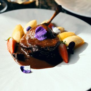 Pulpa de rata confiata cu mere caramelizate