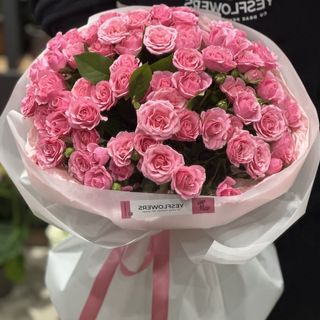 25 trandafiri roz aprins 