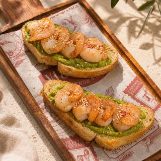 Bruschette con Gamberi
