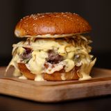 Fondue burger