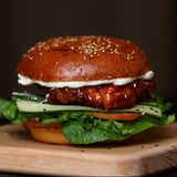 Chicken Kung Pao burger