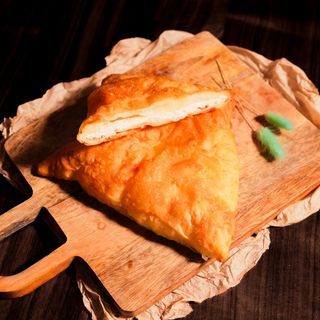 Plăcintă cu brânză