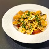 2 portii de paste Vongole + Vin Cadou la alegere
