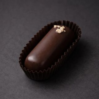 Griliaj cu migdale și caise uscate