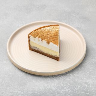 Cinnamon Roll Cheesecake