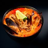 Tom yum cu fructe de mare 