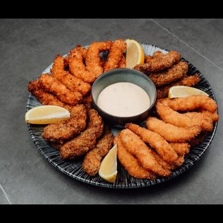 Asorti de creveți în pane