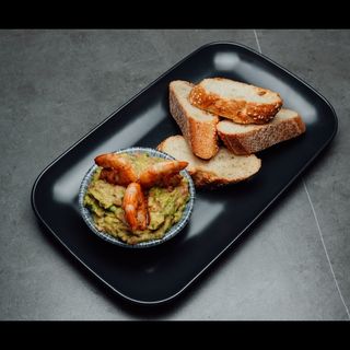 Goacamoli cu creveți