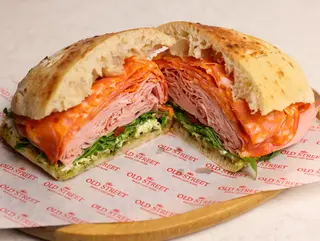 Panini Prosciutto Cotto con Salami Piccante